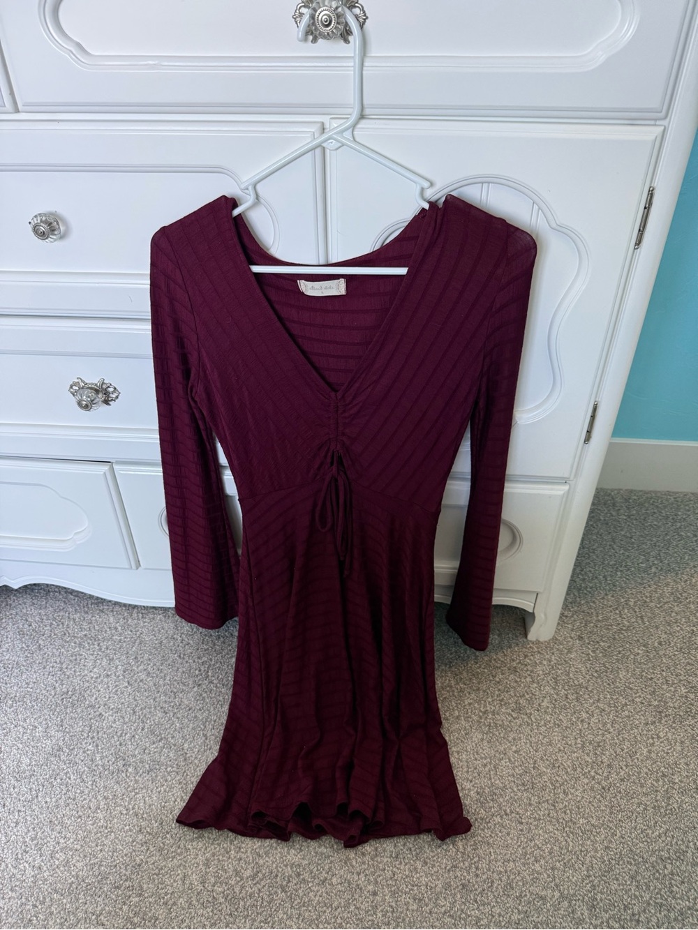 Altar'd State Deep Burgundy Long-Sleeve V-Neck Tie-Front Dress